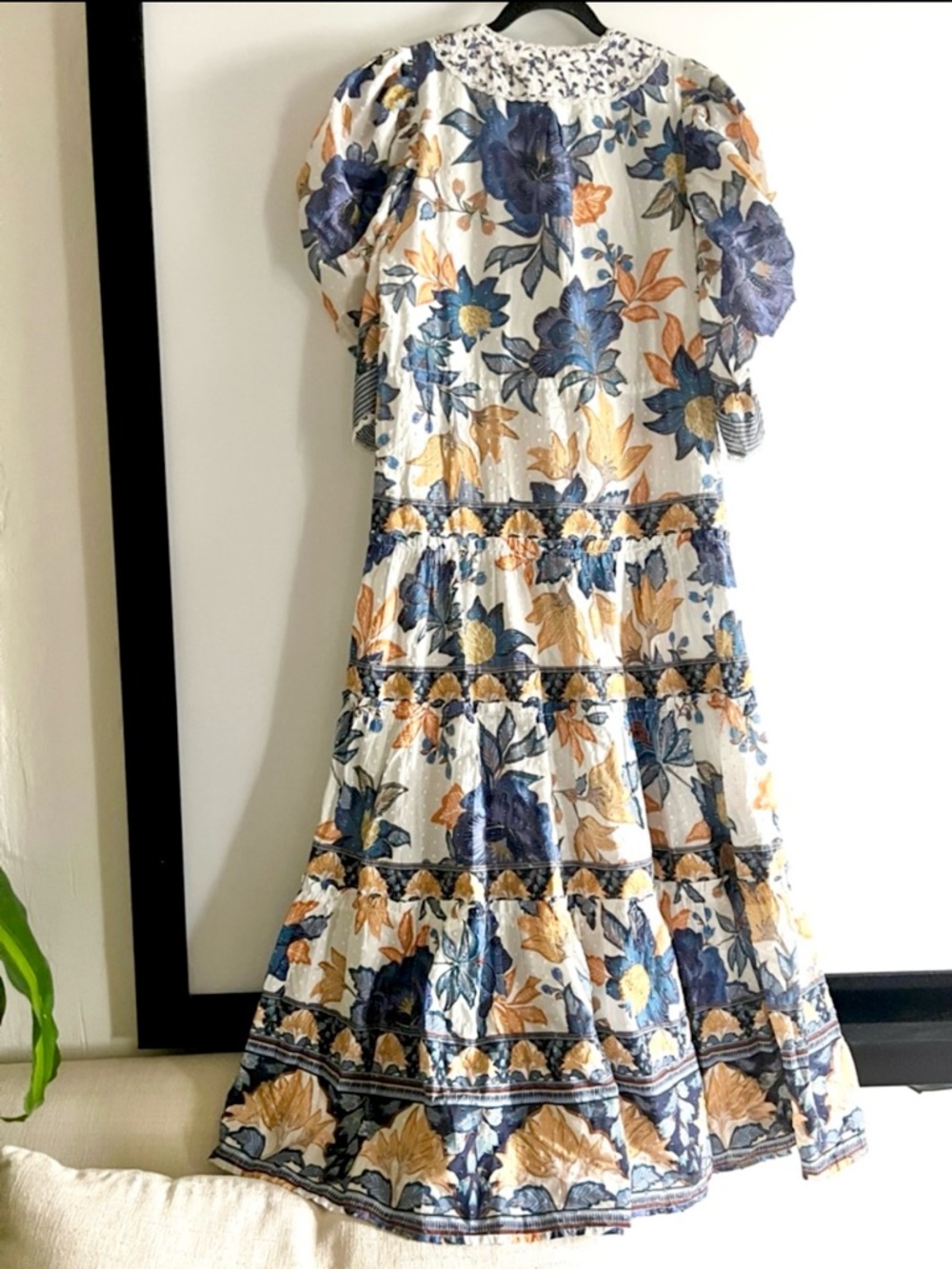 FARM Rio Off-White Floral Swiss Dot Beaded Tassels Maxi Dress Size Medium - Picture 7 of 13